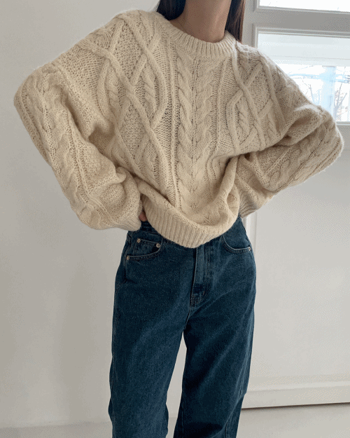 WOOL CABLE KNIT (3c)